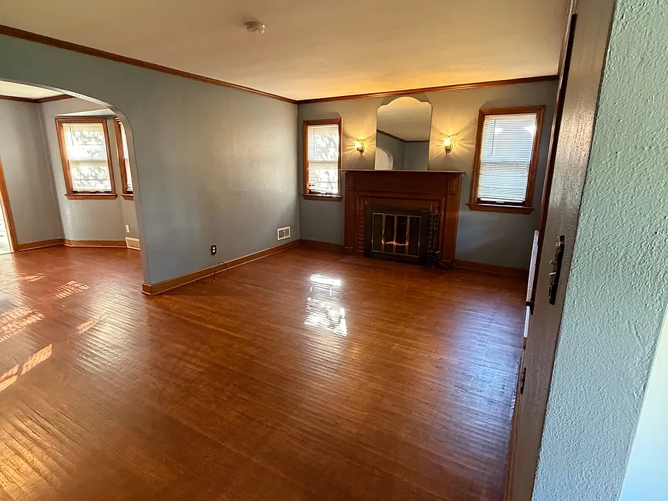 1623 Carney Ave