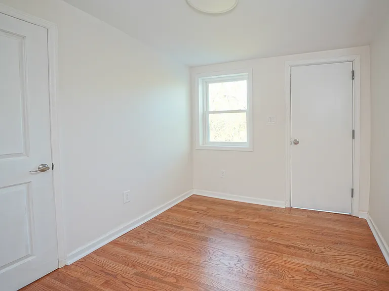 226 S Main St — Photo 18