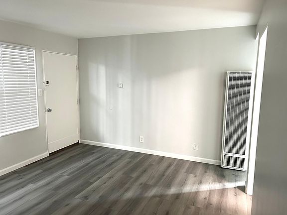 4th image of 5393 E Ocean Blvd APT 2