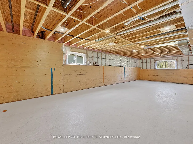 18 Walnut Dr — Photo 23