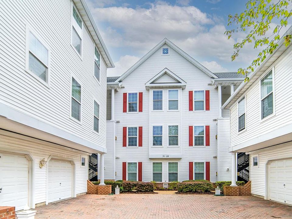 1st image of 55 Hawk Rise Ln #303