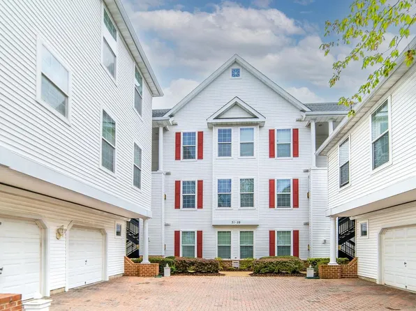 55 Hawk Rise Ln #303, Owings Mills, MD 21117