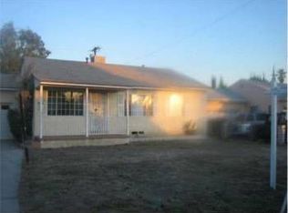 1287 Pepper Tree Ln, San Bernardino, CA 92404