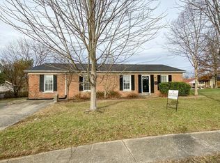 207 Cedar Ln, Nicholasville, KY 40356