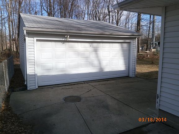 3rd image of 37306 Green Dr