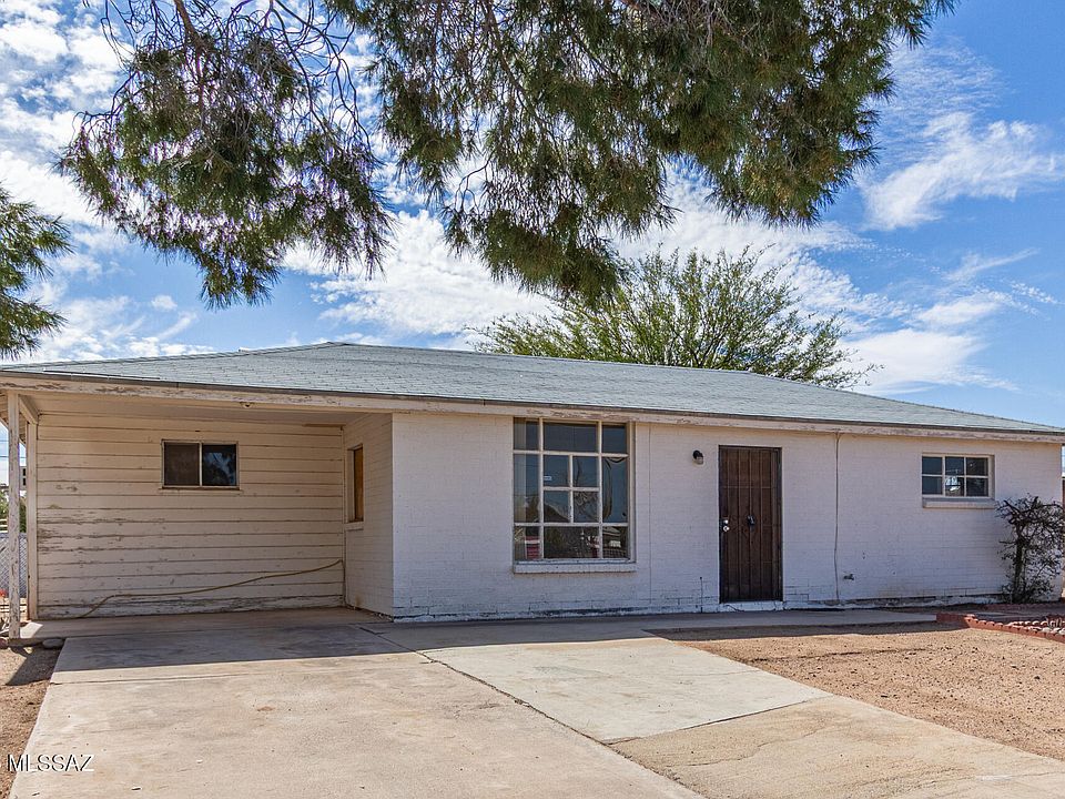 1st image of 825 W Calle Ramona