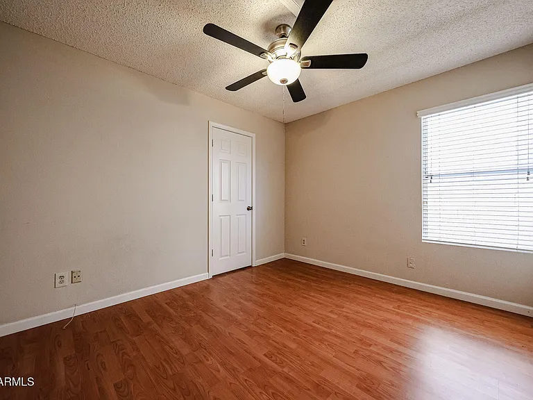 3305 E Wildwood Dr — Photo 16