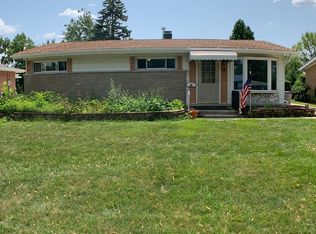 241 E Normandy Dr, Addison, IL 60101