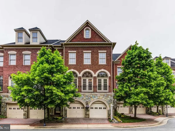 5234 Bessley Pl, Alexandria, VA 22304