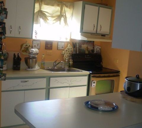 Cozy Kitchen