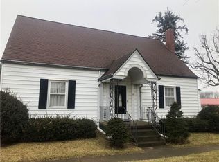 110 E State St, New Ross, IN 47968