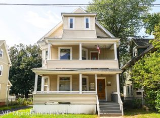 32 Bryant St, Springfield, MA 01108