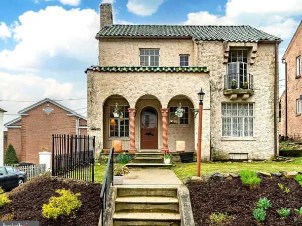 7 Earl Gables Ct, Reading, PA 19606