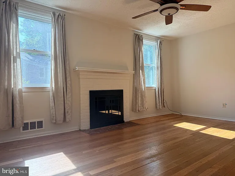 6927 Chestnut Ave — Photo 7