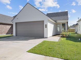 226 Alpine Dr, Lafayette, LA 70506