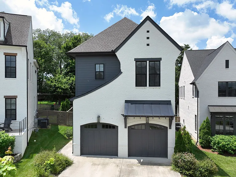 1945B Kimbark Dr — Photo 28