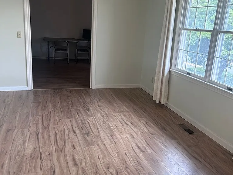 790 Vine St — Photo 4
