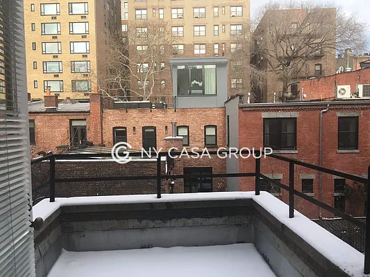 Rented by NY Casa Group | media 19