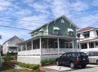 12 Charlotte St E, Wrightsville Beach, NC 28480