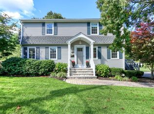 170 Washington Cir, Woburn, MA 01801