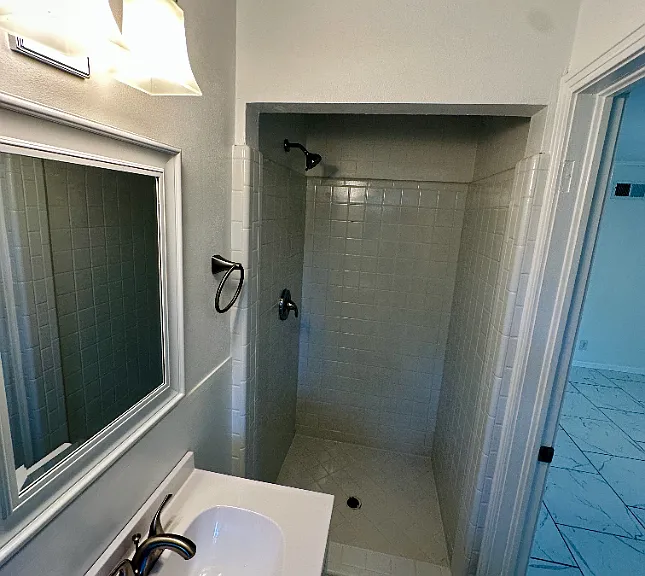 4224 Main St — Photo 15