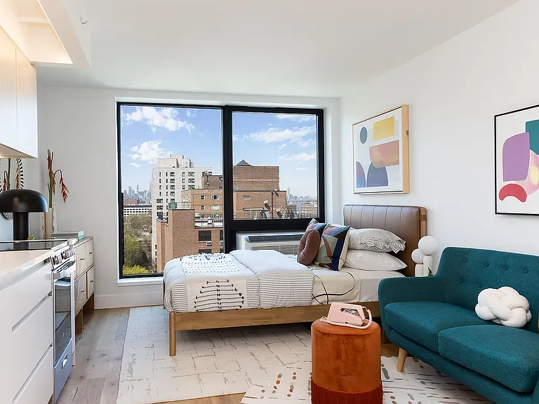 240 Willoughby St #12Q — Photo 3