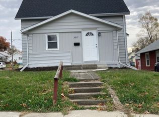 3017 4th St, Des Moines, IA 50313