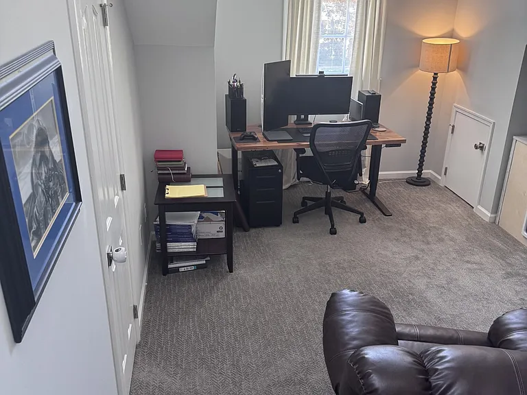 203 Rock Creek Ct — Photo 18
