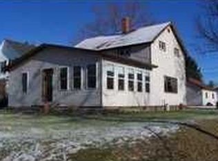 221 S 4th St, Cornell, WI 54732