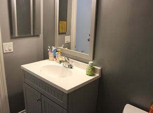 20145 Romar St, Chatsworth, CA 91311