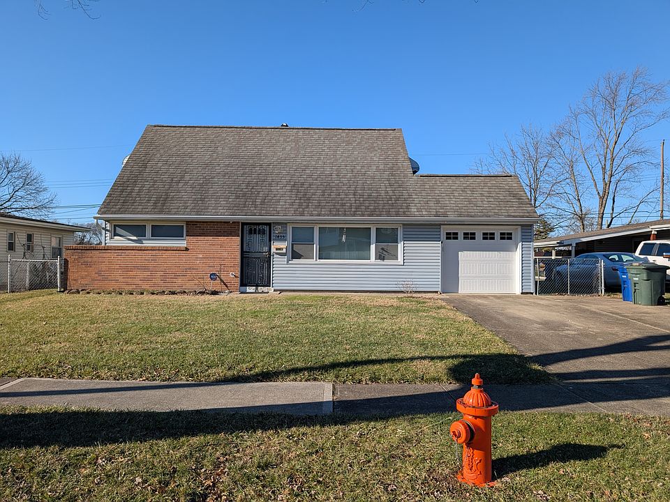 1st image of 1435 Benson Dr