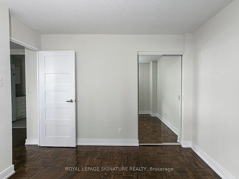 33 Isabella St #210 — Photo 4