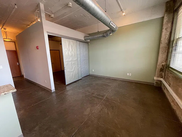 1104 Prospect Ave E #205 — Photo 6