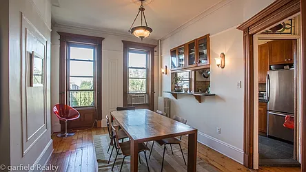 Rented by Garfield Realty 