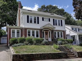 16 Holly St, Providence, RI 02906