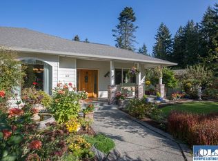 102 Harleman Dr, Sequim, WA 98382