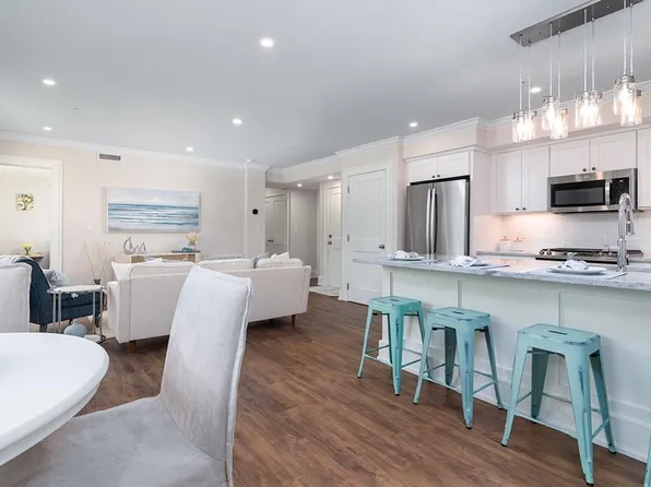 20 E Bowery St Unit 1A, Newport, RI 02840