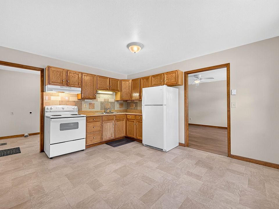 1st image of 2231 Mapleton Ct