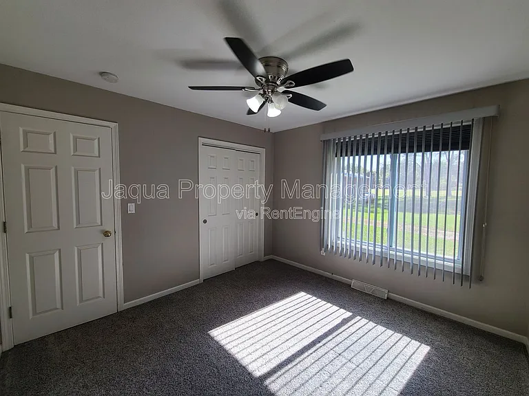 3970 Meadowbrook Rd — Photo 5