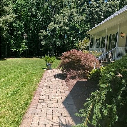 5th image of 4993 Pleasantview Dr