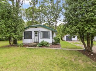 1287 W Giles Rd, Muskegon, MI 49445
