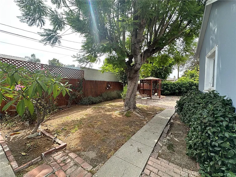 2166 Casa Grande St — Photo 18