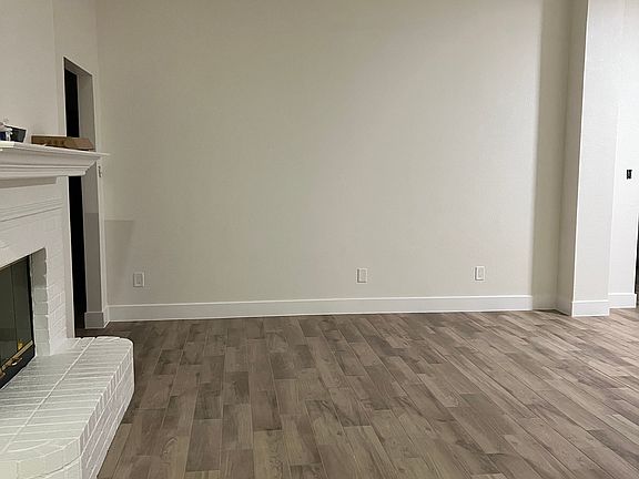 3rd image of 2119 Bosswood Dr