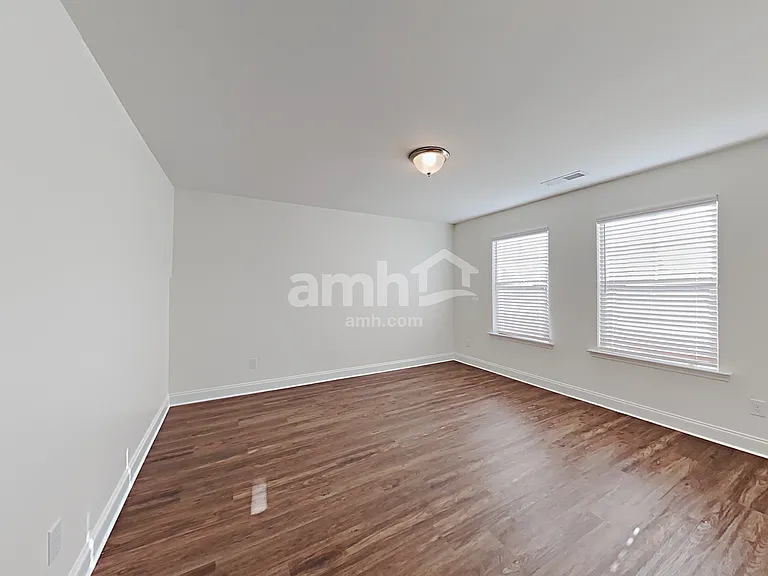 409 Levon Ct — Photo 27