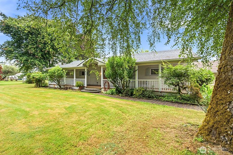 4th image of 603 Gish Road