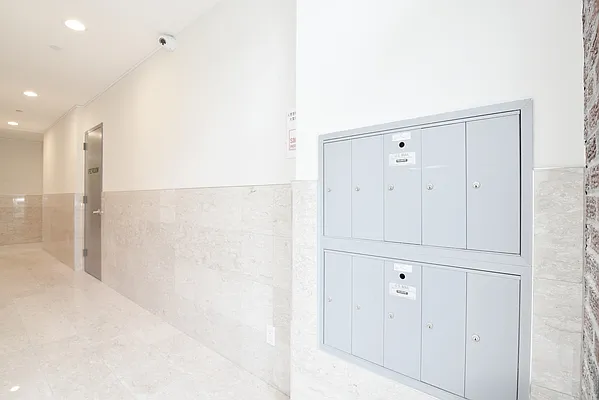 Rented by Corcoran | media 6