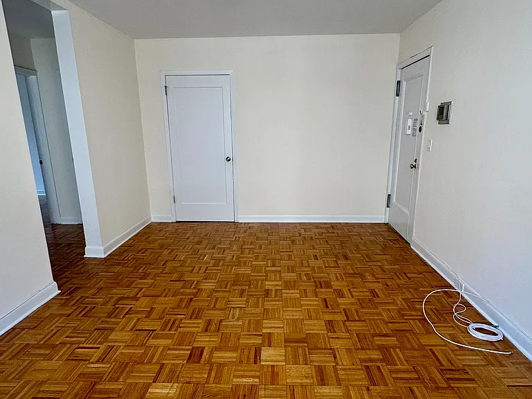 350 W 55th St #9B — Photo 16