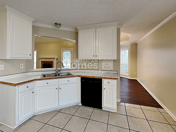 5th image of 3340 Scenic Ct