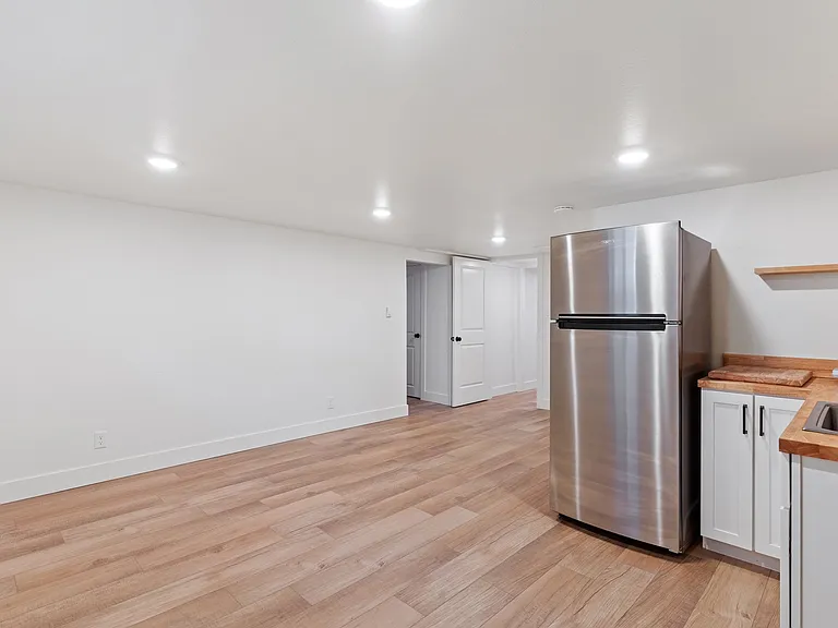 1515 N Cedar St #B — Photo 4