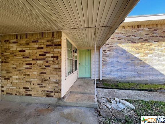 5th image of 4323 Berry Dr